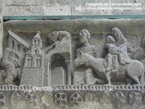 LADO ESTE DEL PORTAL-LA HUIDA A EGIPTO